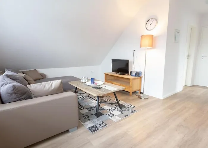 Semesterbostad With 2 Bedrooms *