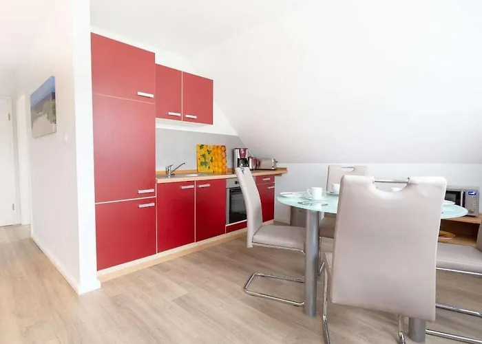 With 2 Bedrooms *